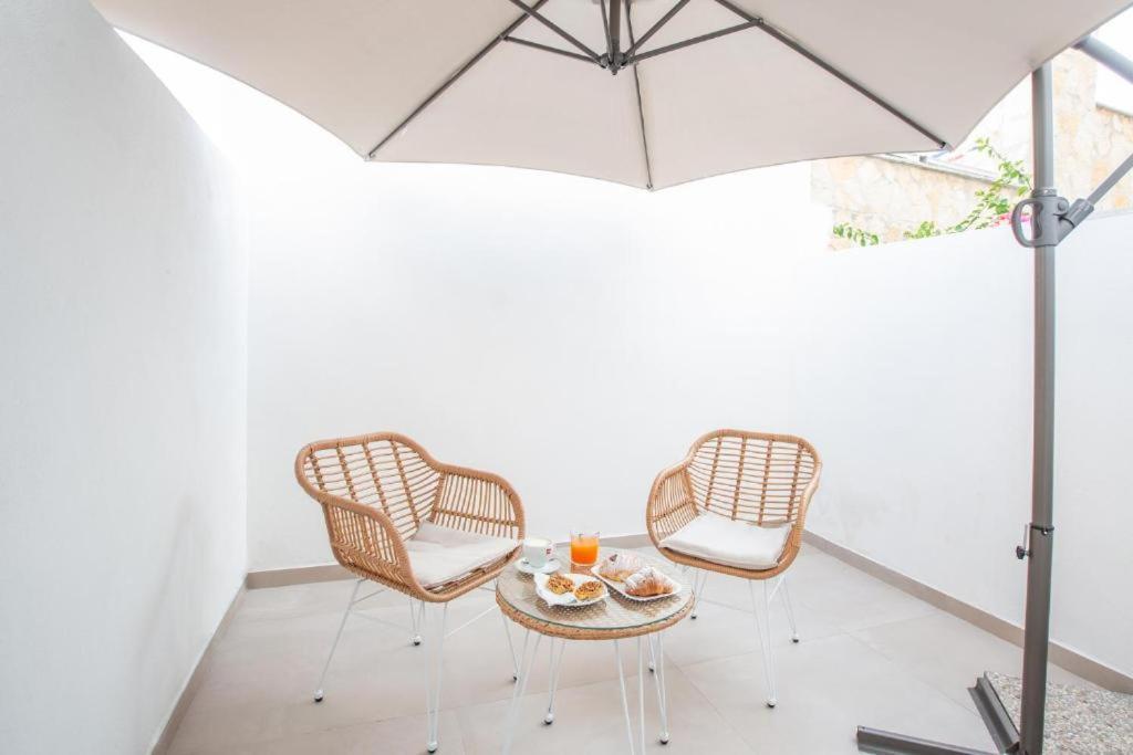 Le Dune B&B เวียสเต ภายนอก รูปภาพ